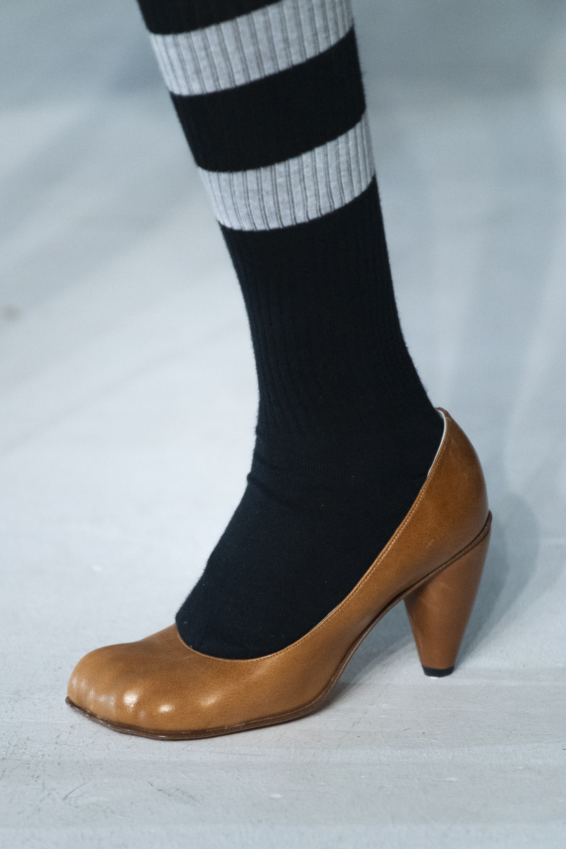 2019春季潮品女袜,2022年流行女袜子春夏潮