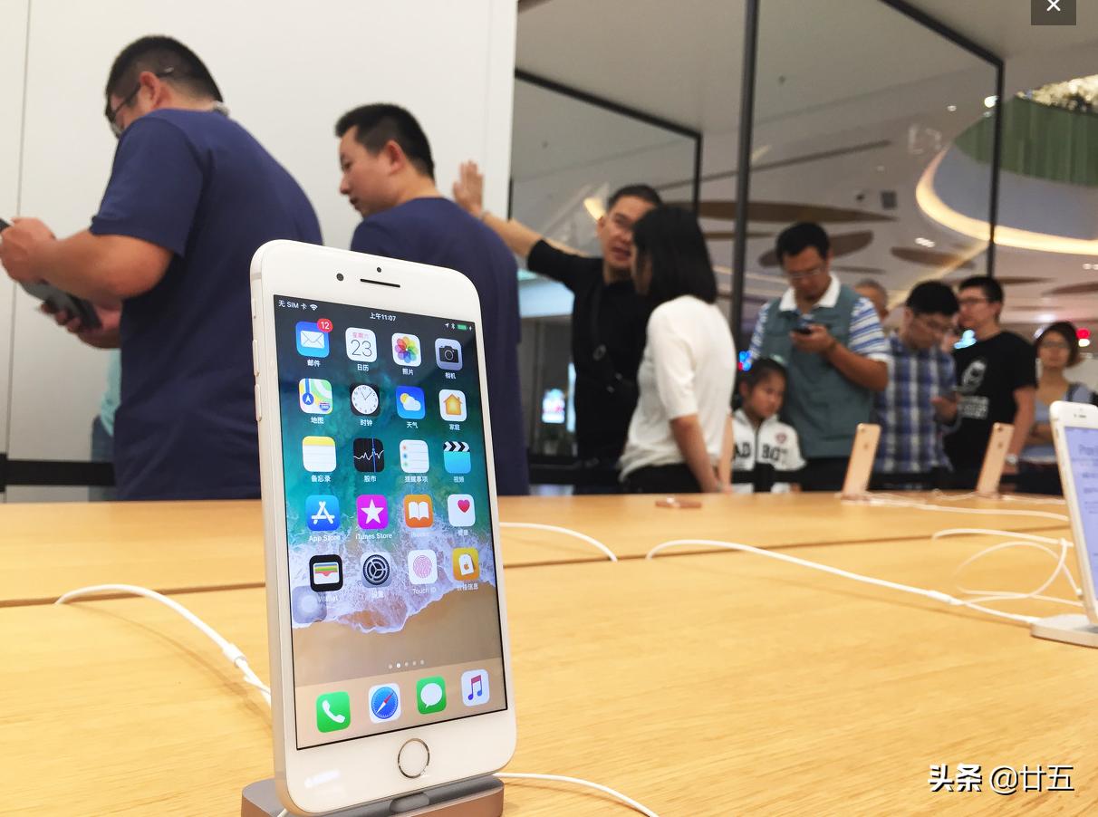 为什么苹果手机电池从100掉到99,iphone12128g电池容量是多少毫安