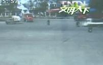 新规闯黄灯三张标准图,红绿灯闯黄灯违法图片