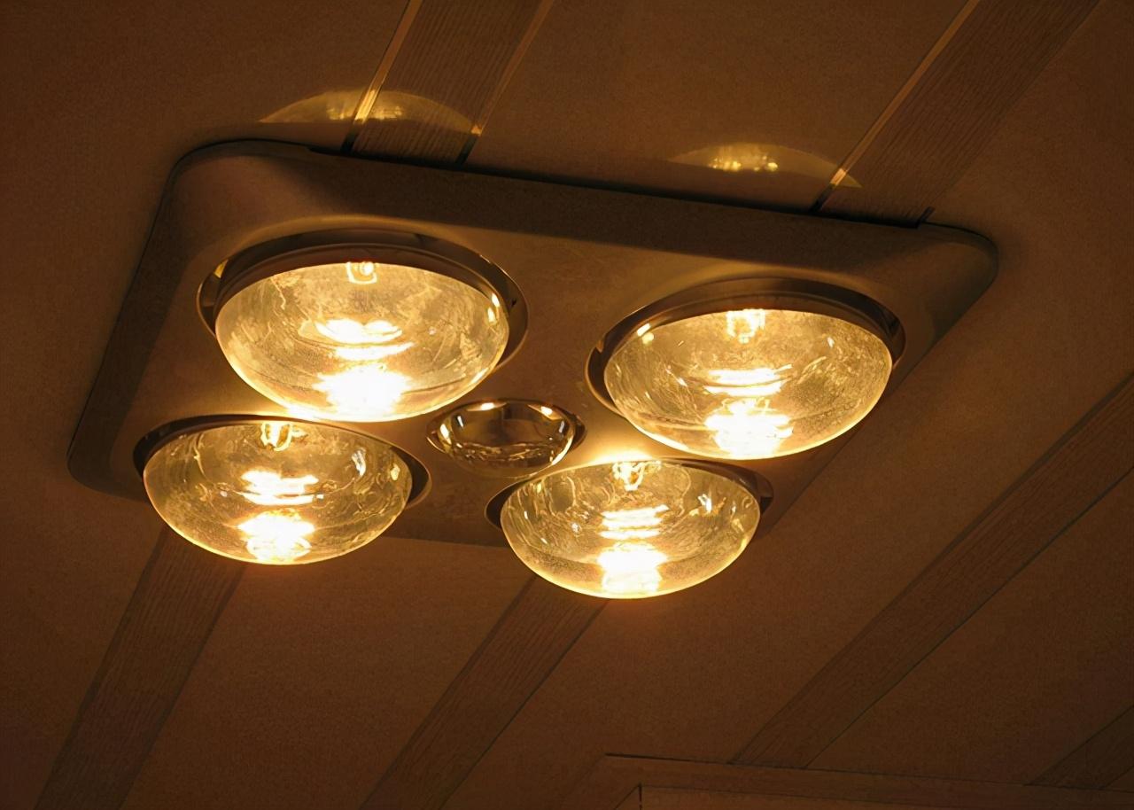 浴室现在还装浴霸吗,装了暖风机还可以装浴霸吗