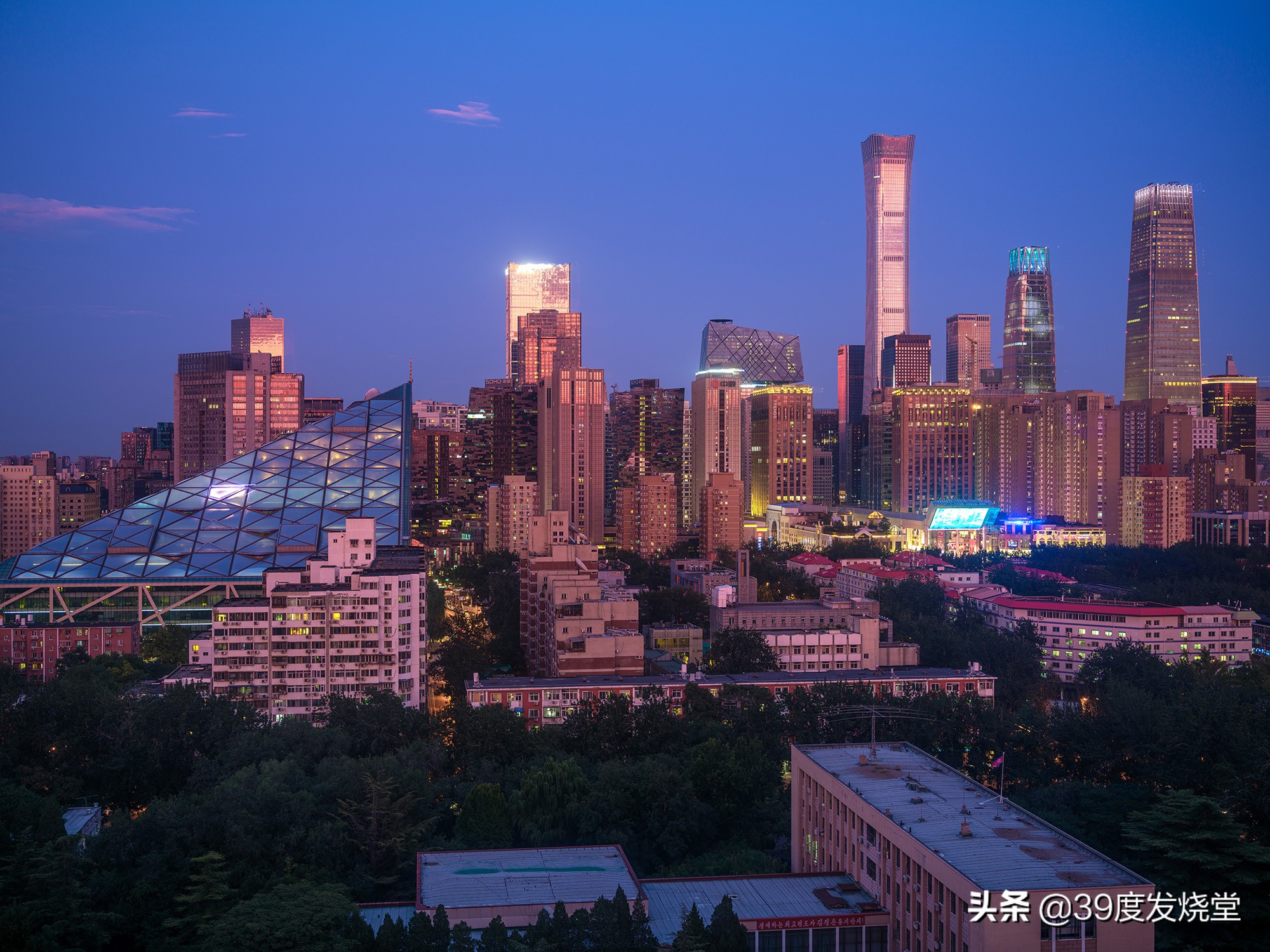 富士xf55-200mm镜头测评,富士gf45镜头测评