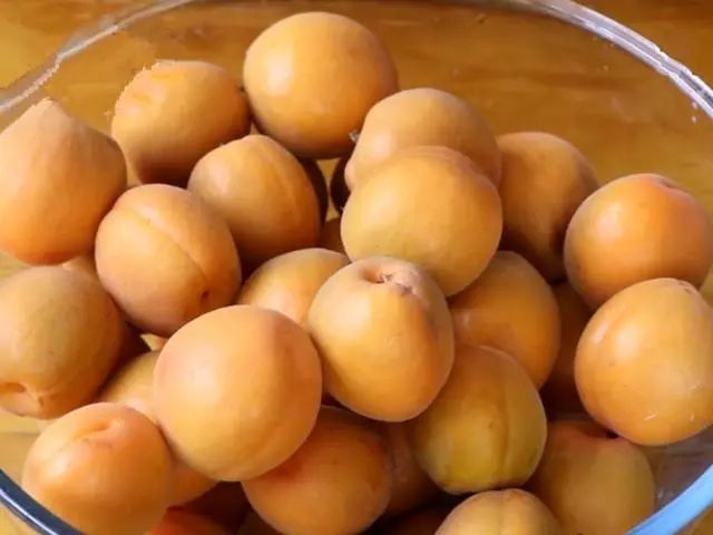 吃不完的杏做成杏干,吃不完的杏如何diy杏干