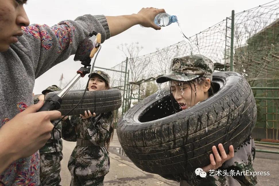 网红女主播恋爱,女主播以谈恋爱的名义要钱