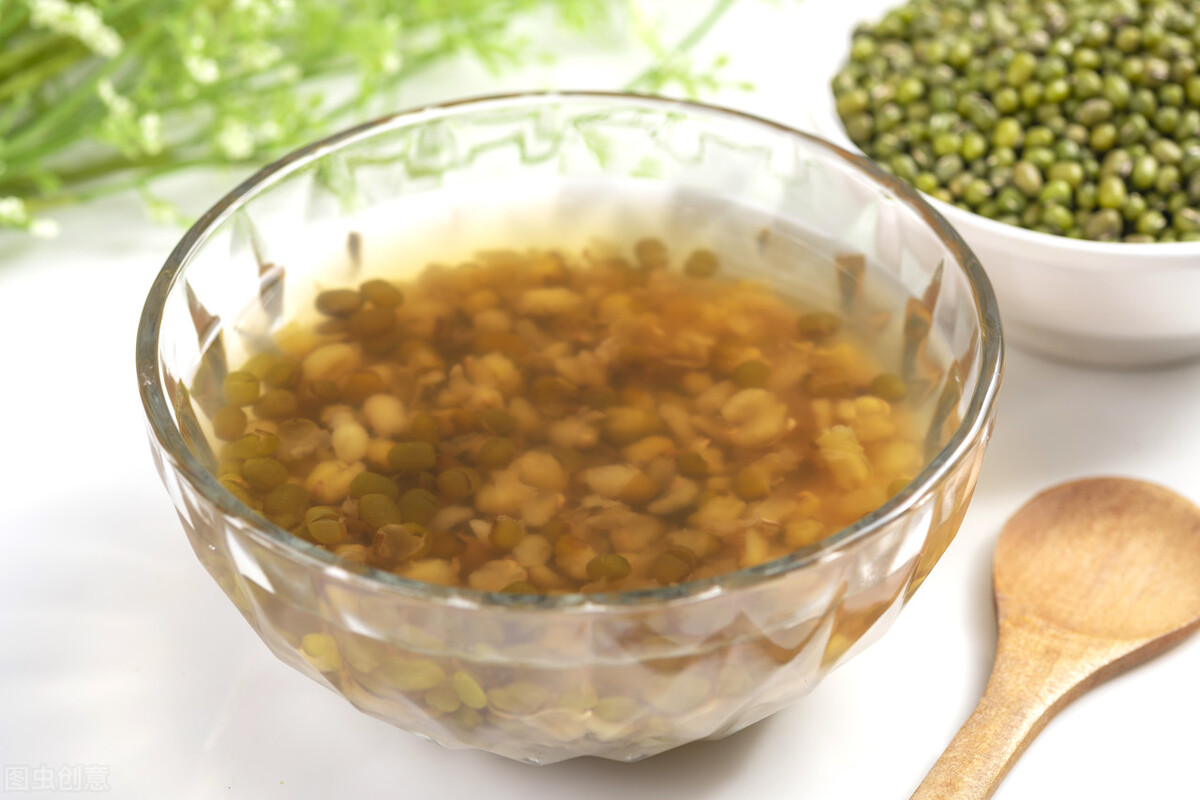 绿豆汤怎么煮才不发红,煮绿豆汤怎么不变红窍门