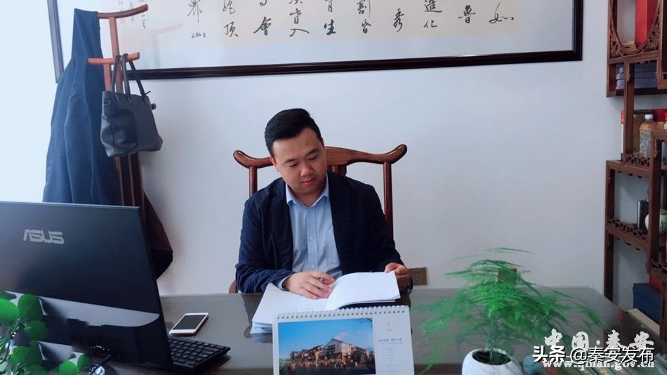 【脱贫致富带头人】何义义:返乡创业感恩故土投资办厂造福桑梓