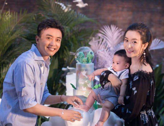 鏉庝匠鑸紶鐩婅揪杩戝喌,寮犵泭杈炬潕浣宠埅鐓х墖