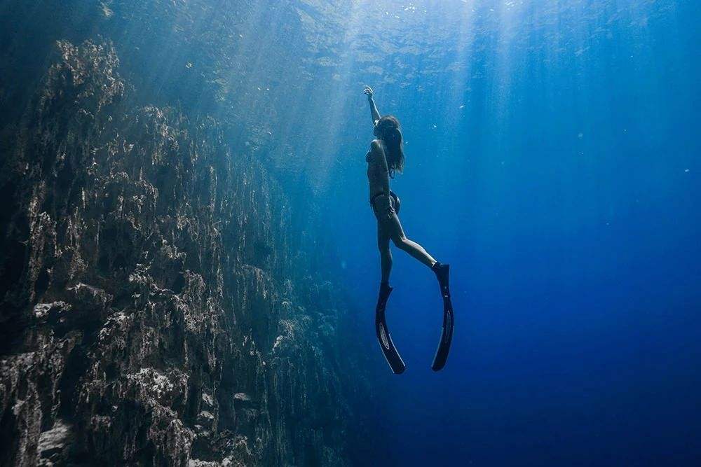 一分钟带你了解海洋深处,一分钟带你了解氢水