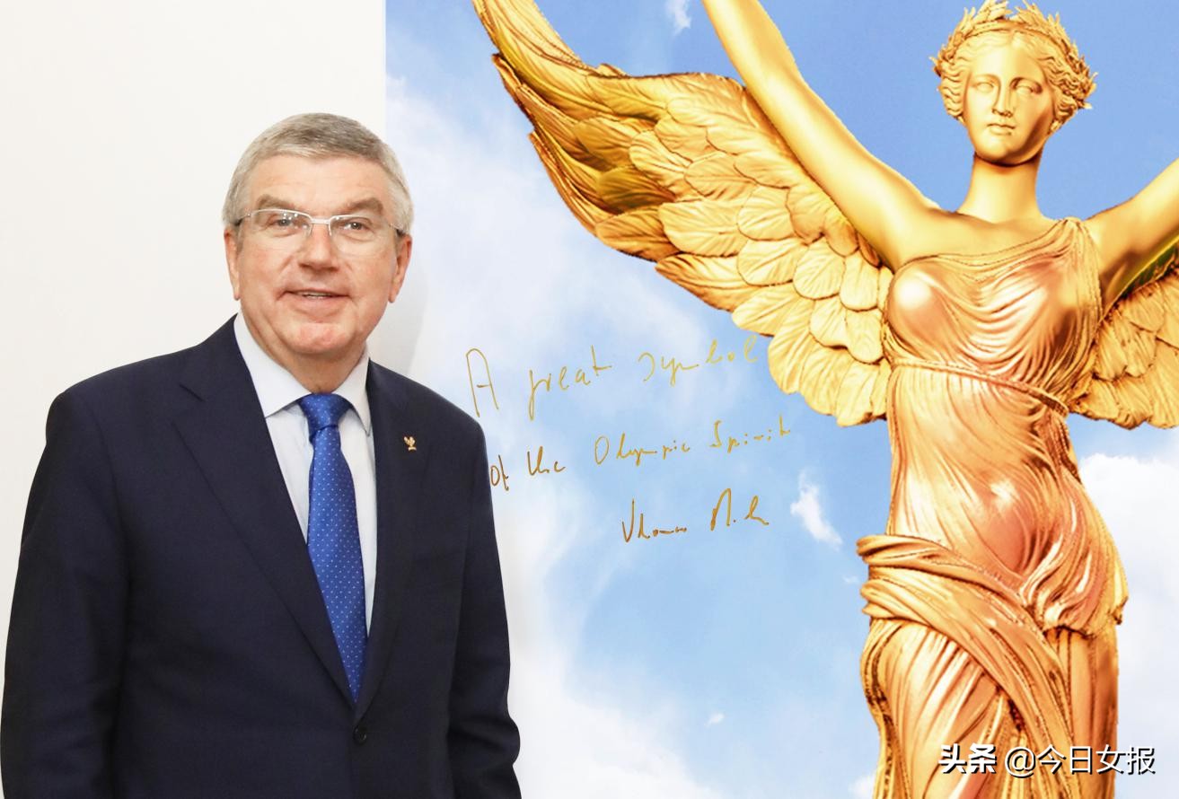 国际奥委会主席巴赫参观湘籍著名雕塑家“黄剑奥运雕塑艺术展”