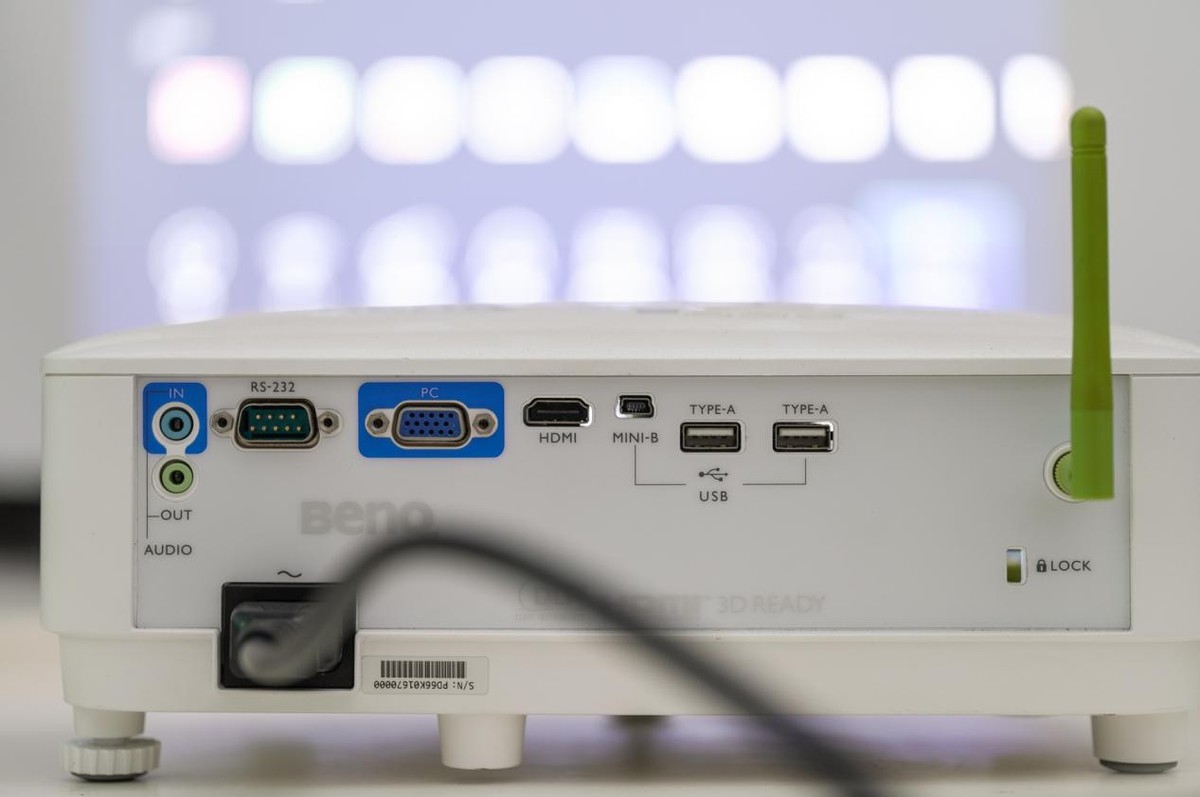 明基投影仪e320e580,明基e580投影仪没声音