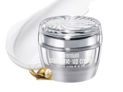 哪款素颜霜遮瑕又滋润不假白,哪个品牌的素颜霜遮瑕保湿又好用