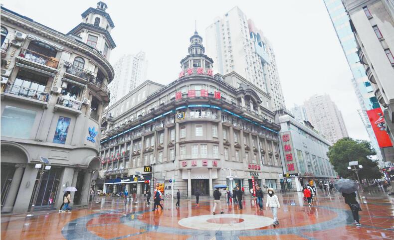 武汉商业发展的四大阶段,武汉商业转型突围之路