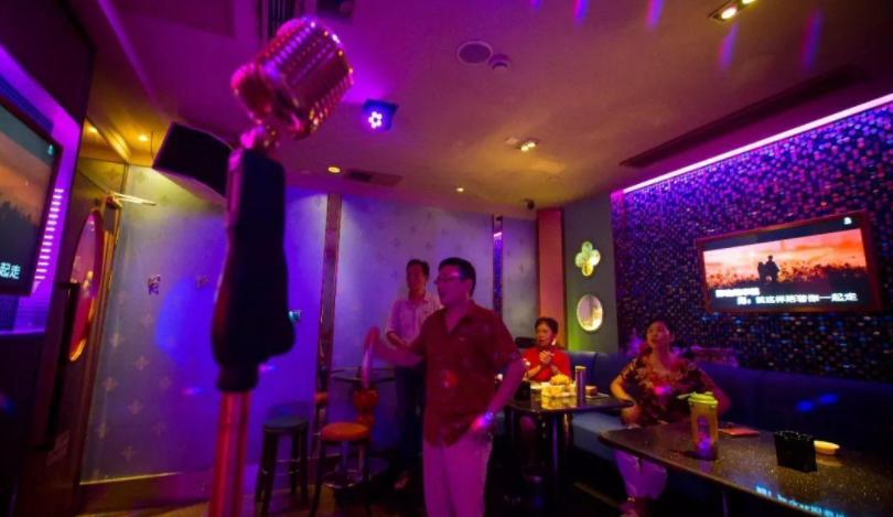 通过K歌出人头地，是一些人的过年KPI