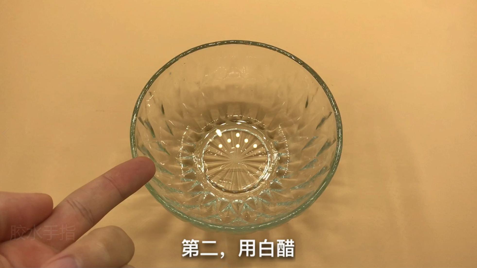 502胶水粘到手指硬化怎么清除,502胶弄到手上手指麻是怎么回事