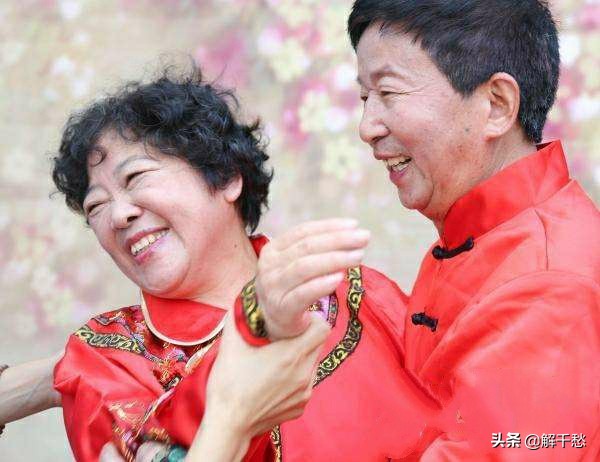 结婚60周年纪念日的雅称,结婚纪念日雅称