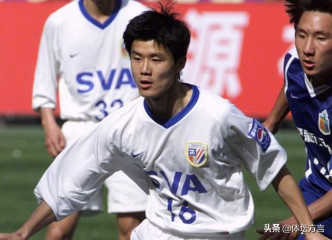 他是申花出场王，为球队拼到吐血曾被骂“叛徒”，如今38岁未退役