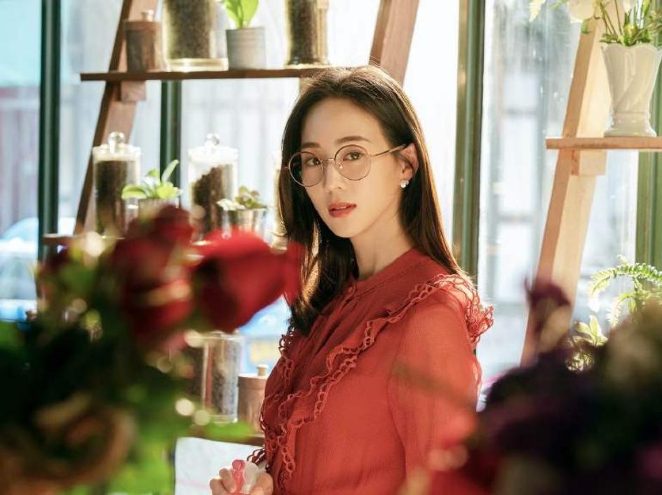 唐人街探案帅气瞬间,张钧甯唐人街探案惊艳转身