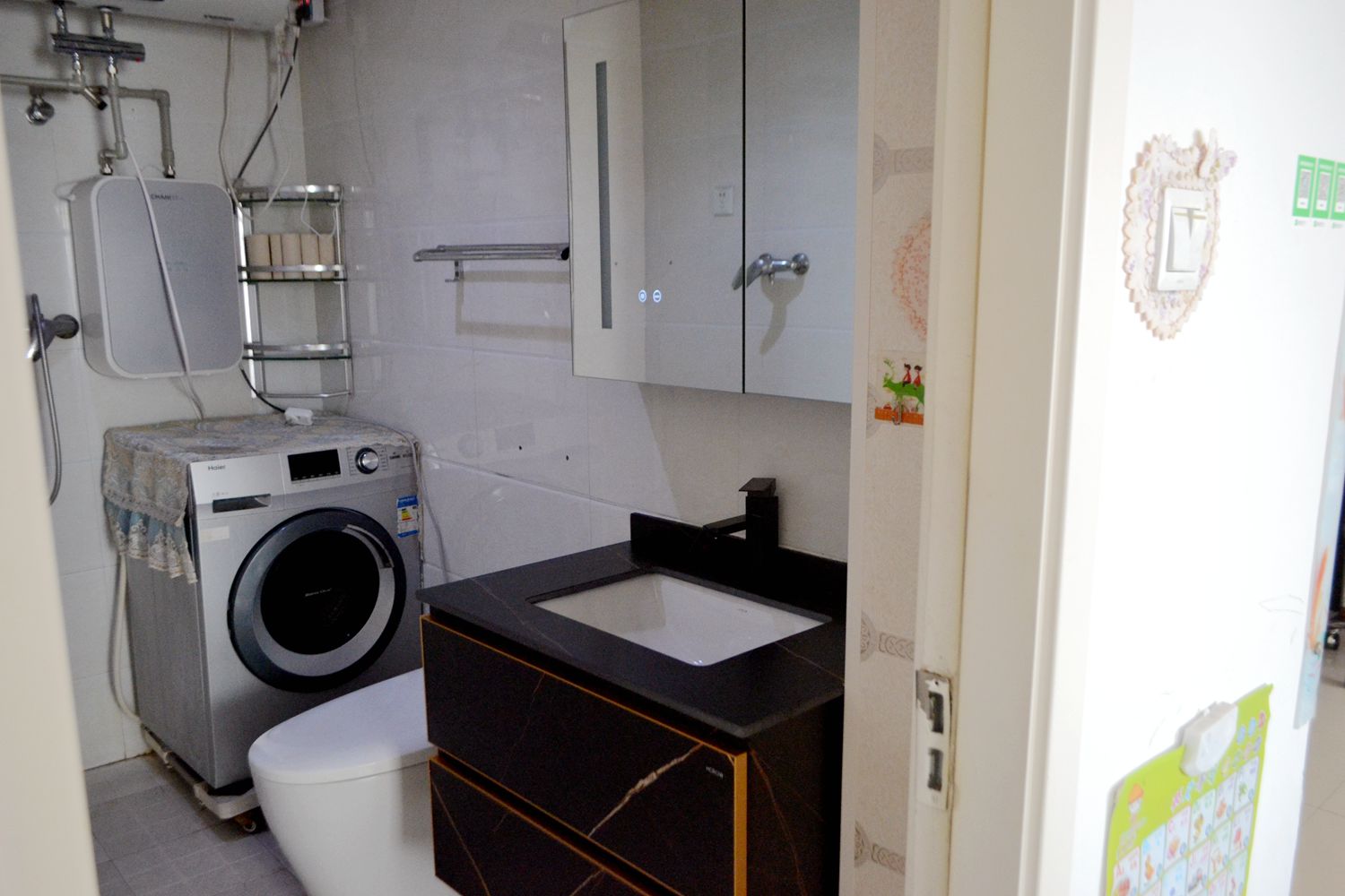 希箭浴室柜和联勒浴室柜哪个更好,希箭铝合金浴室柜质量怎样