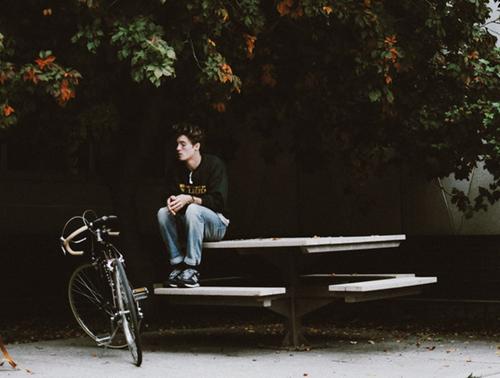 如果朋友老是让你很难堪,朋友让你伤心失望怎么办