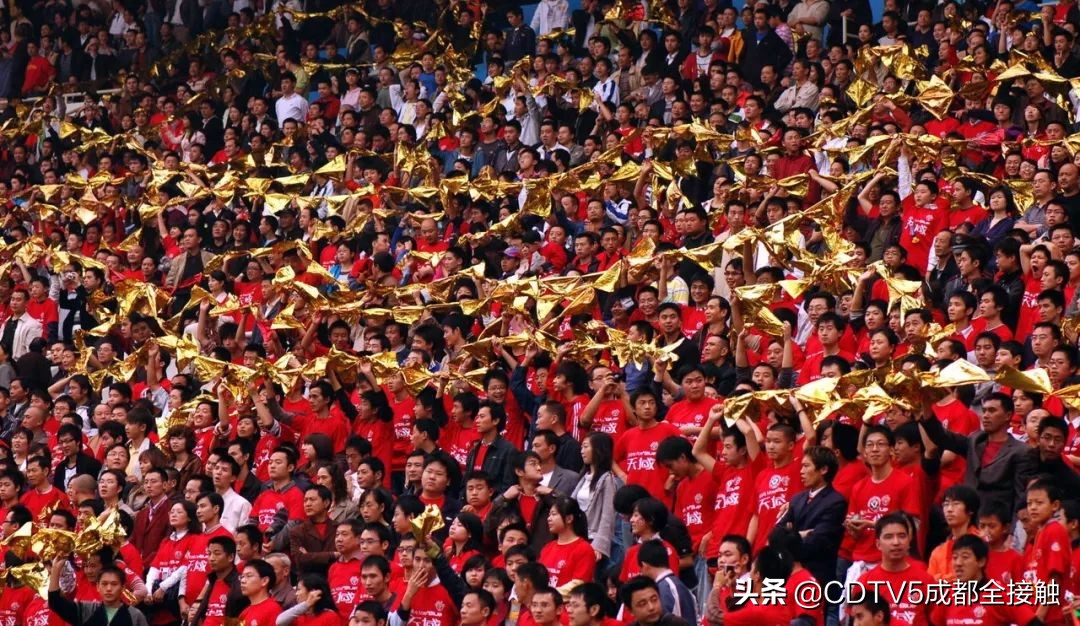 中甲川足最新消息,中甲现惊天误判川足补时绝杀