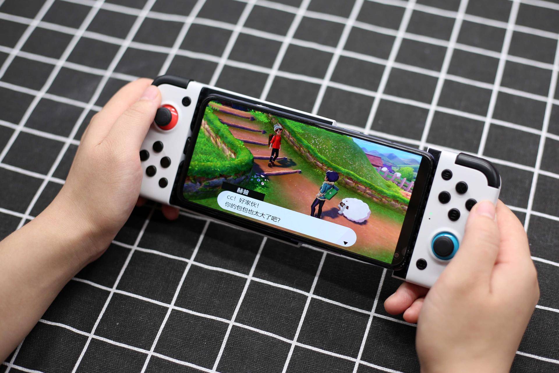 switch国行版可以玩宝可梦吗,能在手机上玩的switch宝可梦