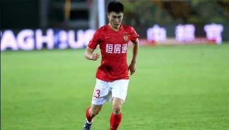 2020广州恒大vs江苏苏宁阵容,恒大后防大将复出表现