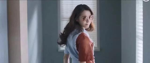 迪丽热巴代言过的眼镜有哪些,迪丽热巴代言过的眼镜