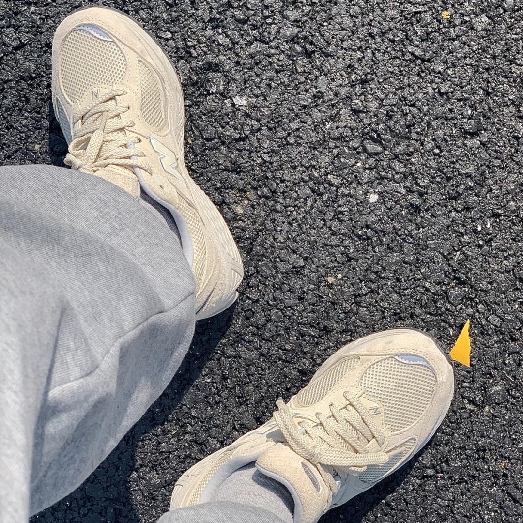 今年秋天必买的三双鞋,今春最火的鞋