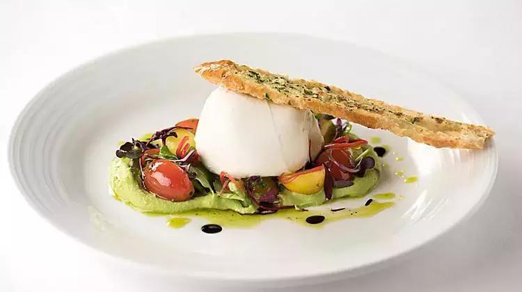 世界最大的豪华邮轮伙食,世界上最大游轮美食