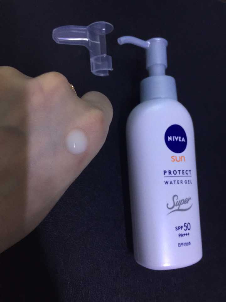 好用的防晒霜测评,防晒持续12小时的防晒霜测评