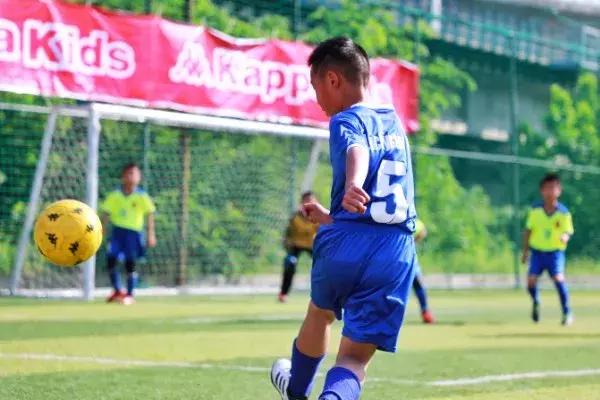 幸运星康城足球队,南京新星杯2022少儿足球邀请赛