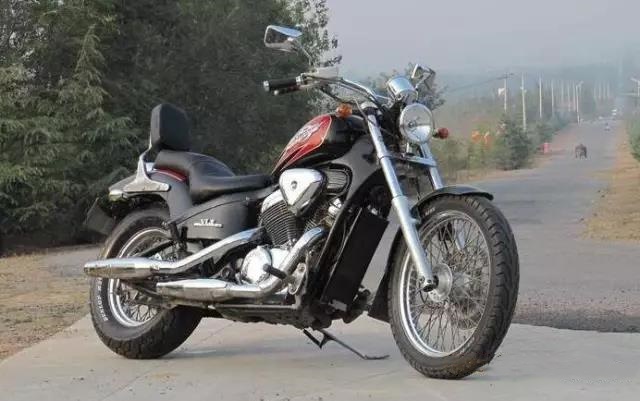 哈雷铁马400摩托车,铁马400改装案例