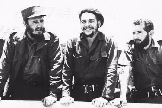 躲过美国638次*杀暗**，向中国学习经验，古巴革命的拳头卡斯特罗