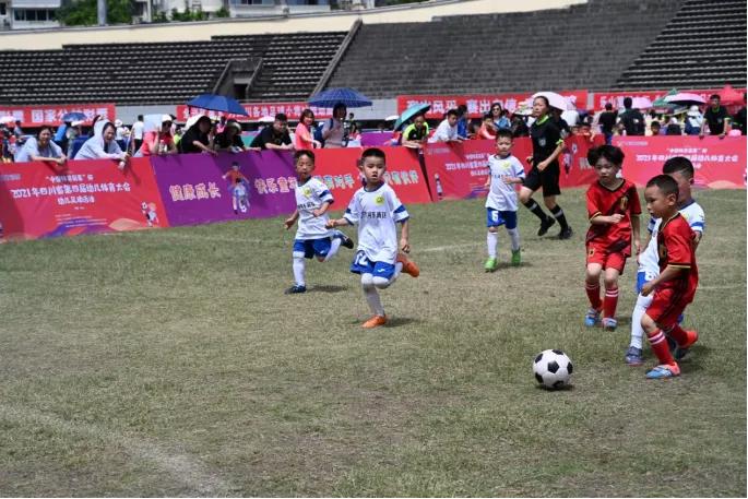 四川省少儿足球比赛,成都市第三届幼儿体育大会足球