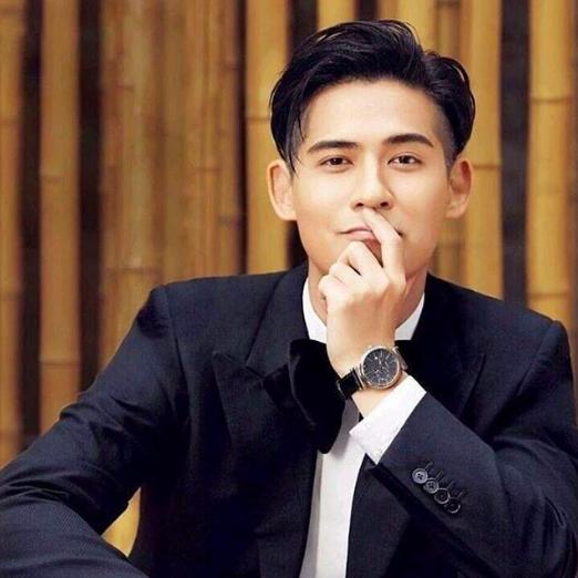 贝克汉姆同款发泥,用发泥做贝克汉姆发型