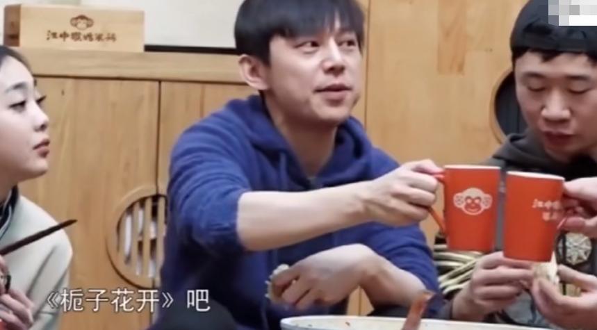 郭德纲和李健谁人能敌,李健郭德纲早期视频