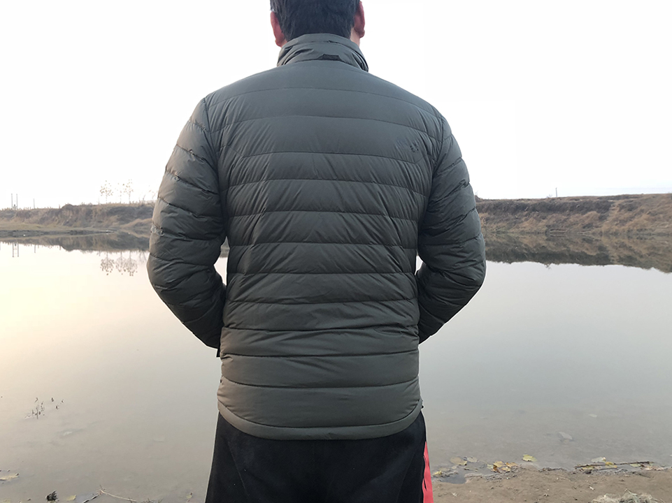 淡厚然鹅绒服测评,狼爪鹅绒羽绒服女评测