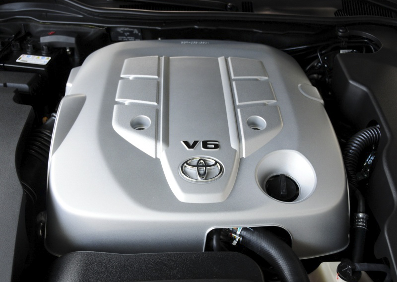 情怀皇冠12代,2005年丰田12代皇冠3.0