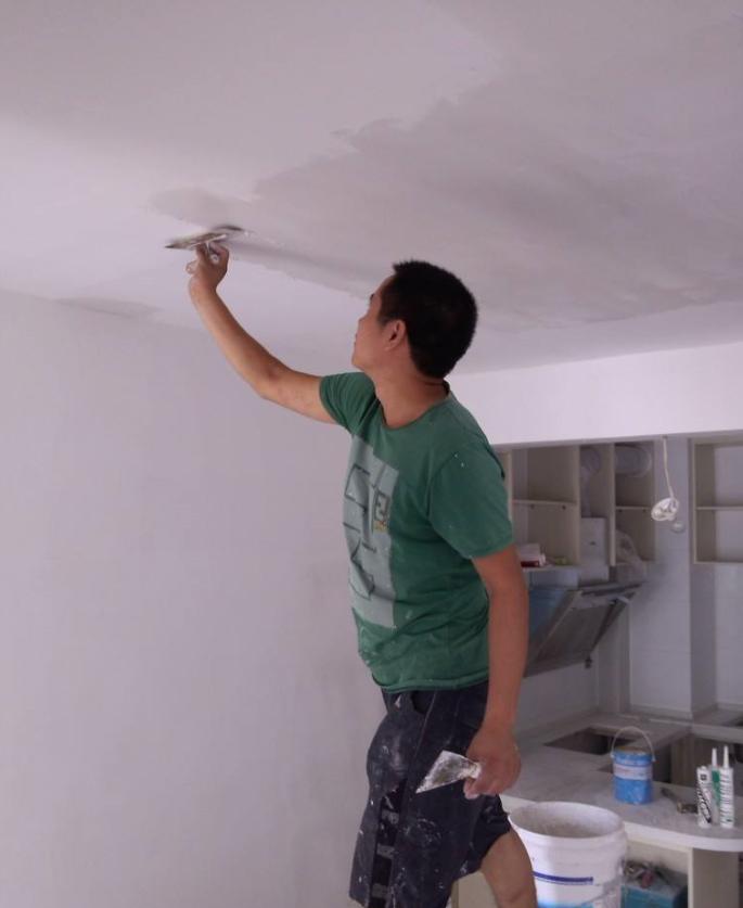 老墙面开裂修补,墙面开裂用水泥怎么补