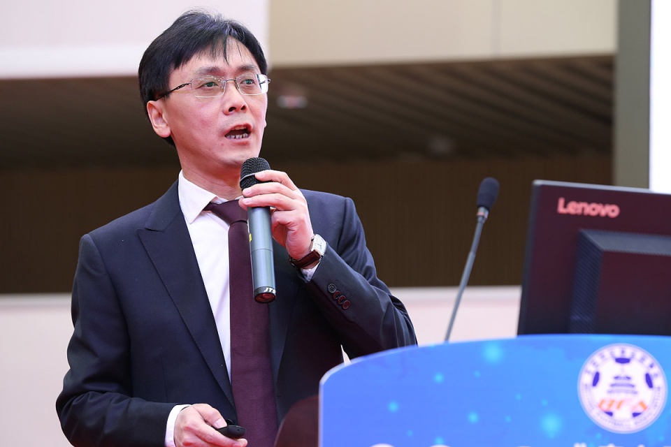 缇よ搐姣曡嚦绮捐嫳鑽熻悆,缇よ搐姣曡嚦澶у挅浜戦泦