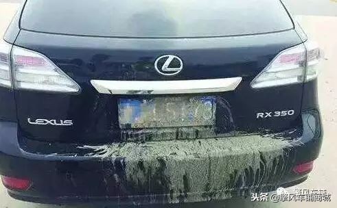 车牌被人故意掰了一半上路,车牌被人故意掰坏可以拘留嘛