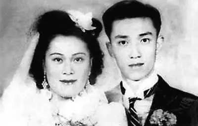 捧红姜文潘虹的谢晋，85岁去世被恶意*谤诽**，83岁遗孀见到人性之恶