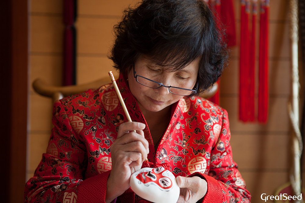 国粹戏腔震惊外国人,具有浓郁国潮风格的非遗跨界融合