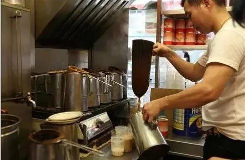 奶茶店的半糖甜一点还是标准糖甜,半糖到底有多甜