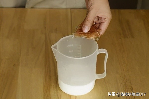 清爽冰凉蛋糕,学做抹茶冻芝士蛋糕