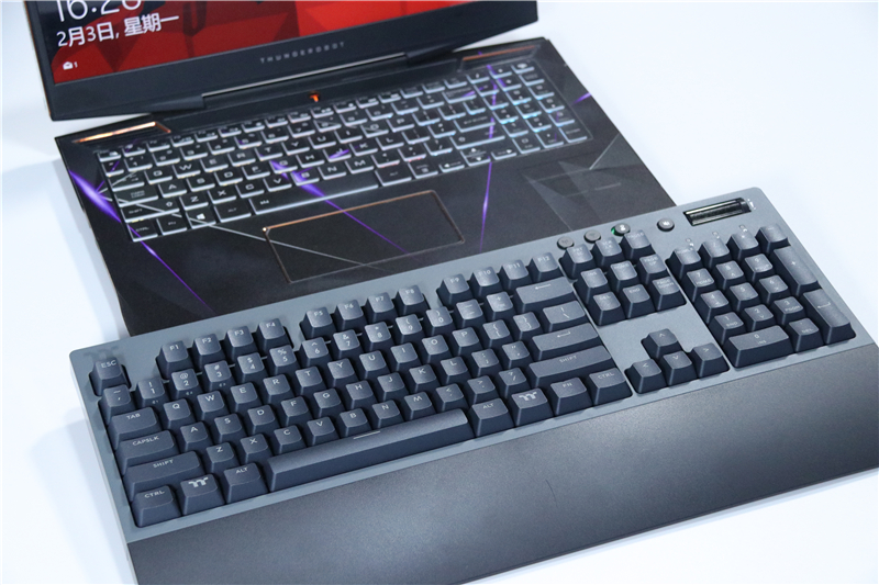 多模无线键盘怎么选,桌面ttg821飞行家三模键盘体验