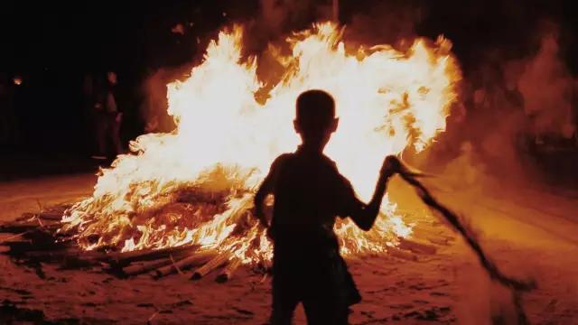 这是一个充满生机的公园怎么说,这是一个充满生机的国度朗诵