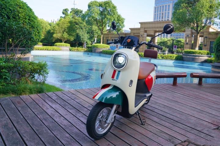 雅迪爱玛续航150公里电动车,雅迪爱玛电动车优缺点