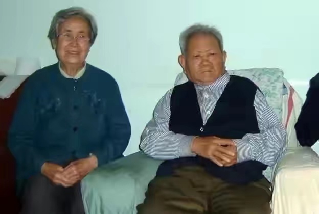 李银桥:跟随毛主席15年的警卫员,离开赴职时,毛主席掉了眼泪