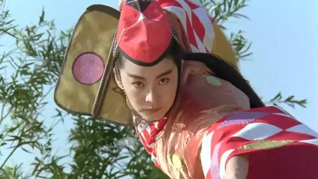 武侠片:香港3大美人同时出演,却因内容改编太过分,遭金庸反对