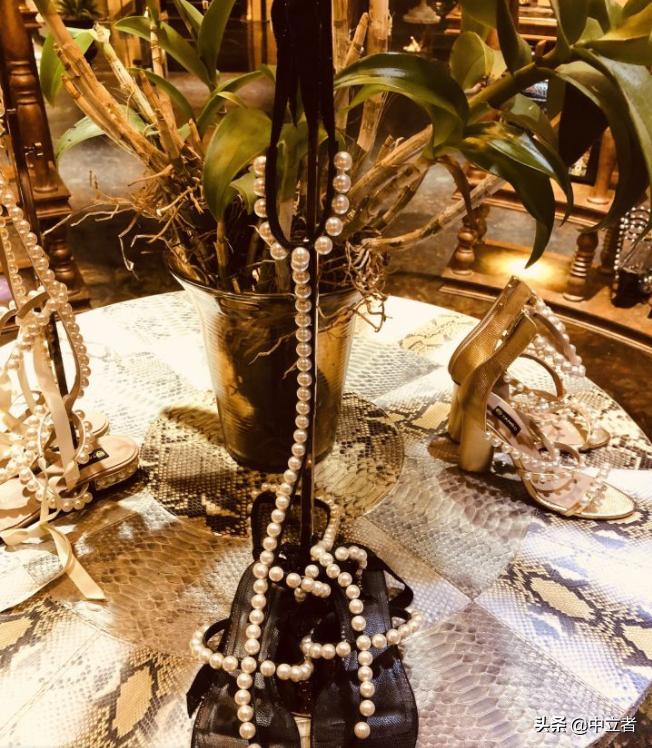 泰国买表比国内便宜多少,在泰国买什么车最划算